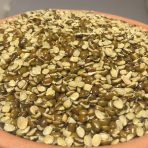 Moong Chilka (Split) with skin